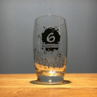 Glass 6 Moments