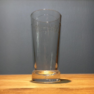 Glass The Famous Grouse whisky long drink