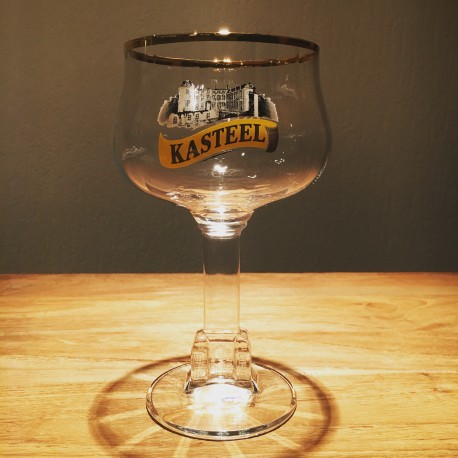 Glass Beer Kasteel with castel on feet back & white