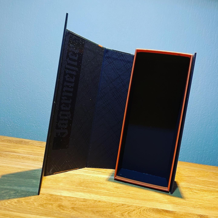 Boite cadeau Jägermeister en carton