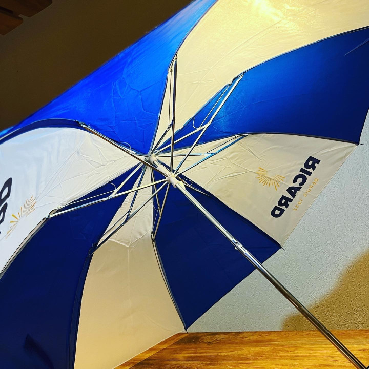 Paraplu Ricard