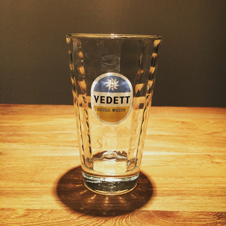 Verre bière Vedett à facettes