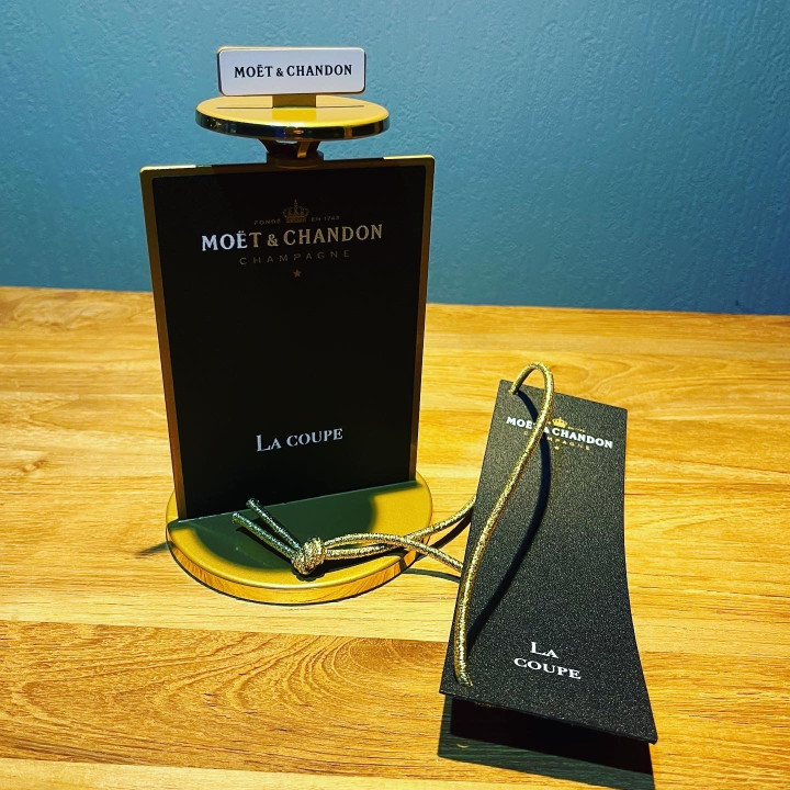 Slate chalkboard Moët & Chandon La coupe
