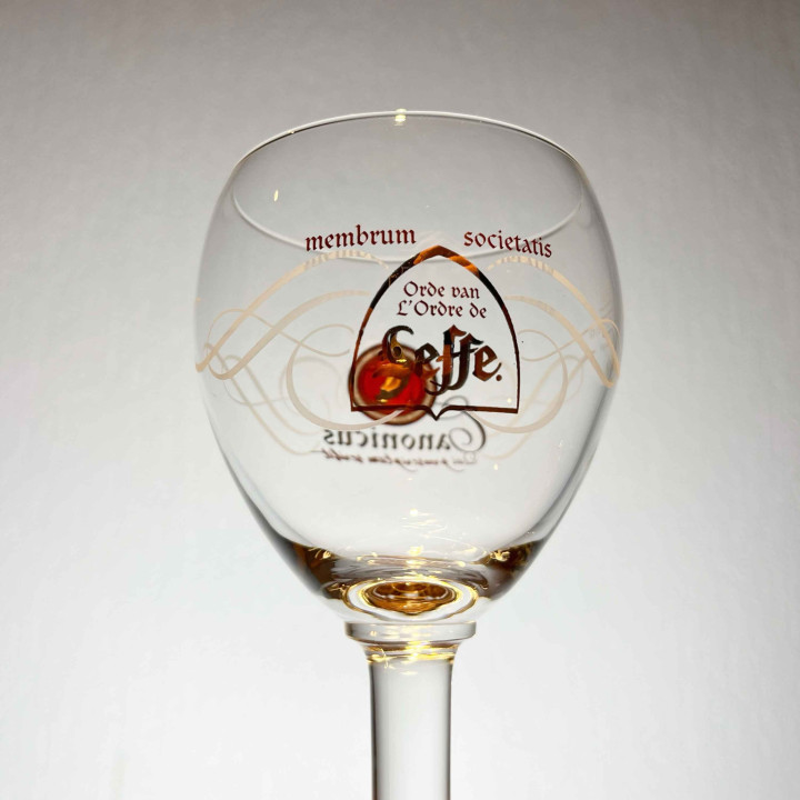 Verre bière Leffe Membrum Societatis Canonicus