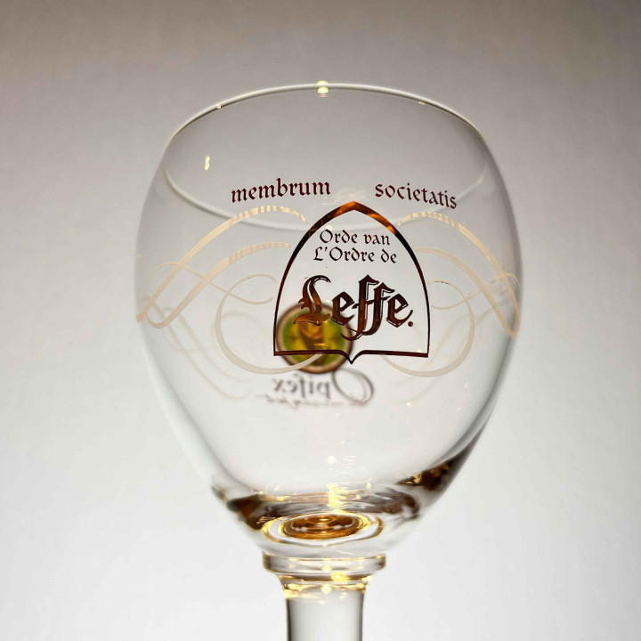 Verre bière Leffe Membrum Societatis Opifex