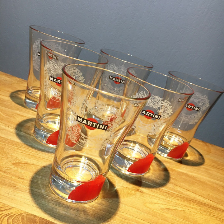 Glas Martini on the rocks
